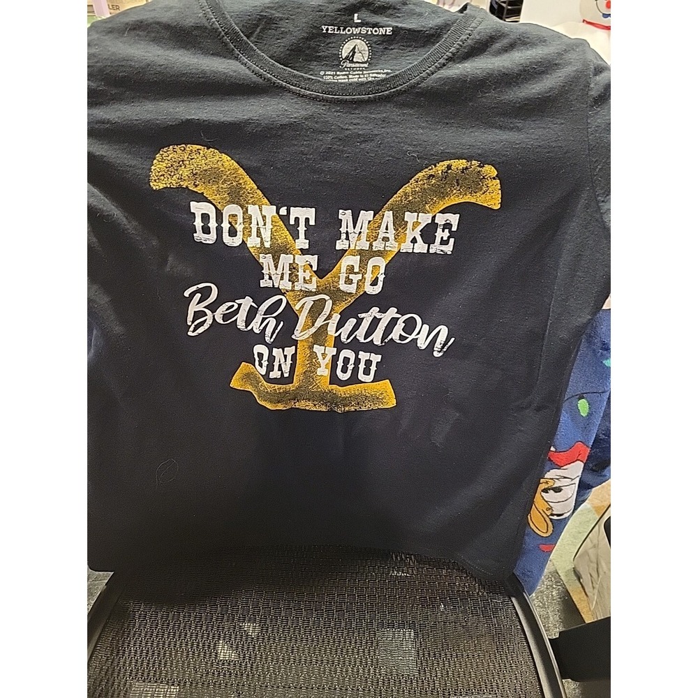 Yellowstone TV Show Don't Make Me Go Beth Dutton On You M fit Women's T-Shirt